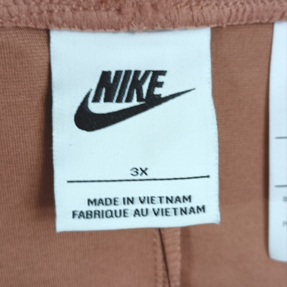 NWT Nike Women's Sportswear Icon Clash Skirt in Tan/Pink Combo 🤎🩷 3X - Picture 10 of 11